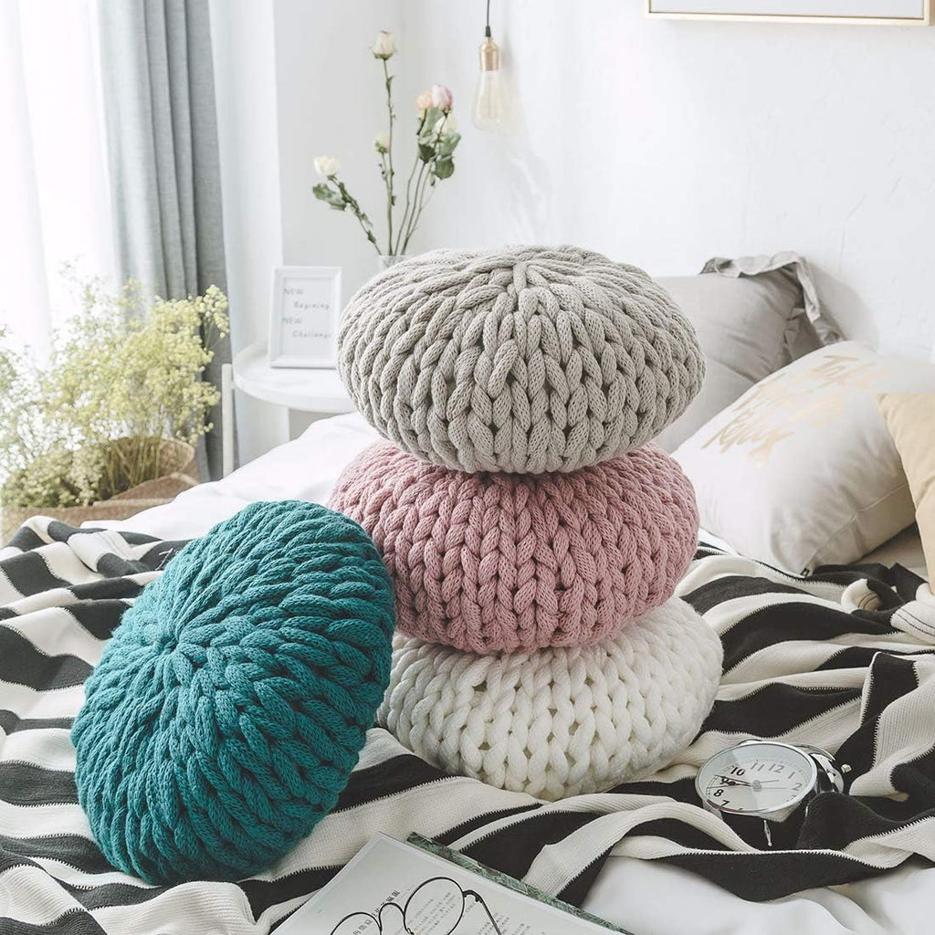vctops Chunky Knit Round Shaped Throw Pillows with Insert Super Soft Cozy Decorative Handmade Cushions (White, Diameter 16")