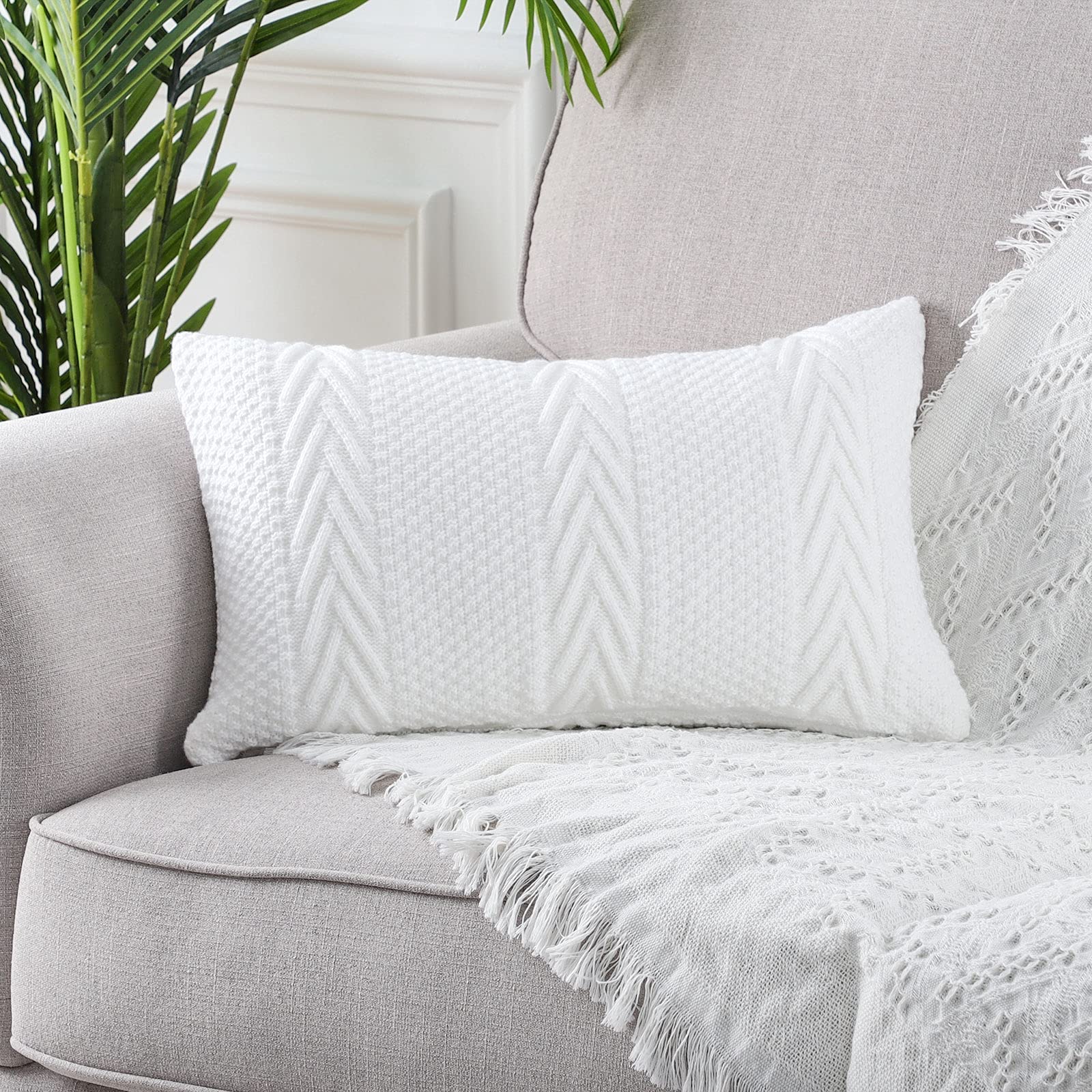 MANDIOO Cotton Knitted Decorative Throw Pillow Covers Soft Cozy Outdoor Cushion Cases Luxury Modern Pillowcases for Couch Sofa Bed 20x20 Inches Beige